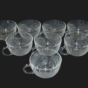 Lot 8 Vintage Arcoroc Aspen Leaf Cups Clear Glass France Punch Tea Coffee French